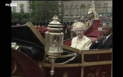 Elisabetta II, il soft power reale tra crisi e sfide