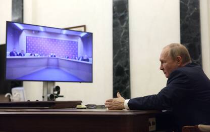 Putin: Occidente crea tensioni nell’ex Urss, vogliono bagni di sangue