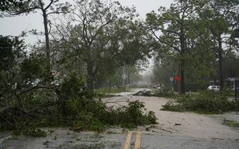 FORT MYER, FLORIDA - SEPTEMBER 28: Hurricane Ian made landfall in Florida as a dangerous Category 4 hurricane Wednesday afternoon.  (Photo by Lokman Vural Elibol / Anadolu Agency via Getty Images)