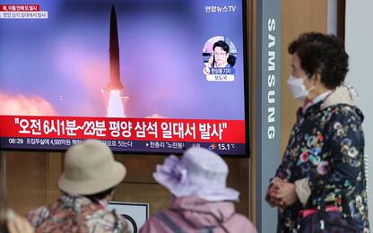 Corea del Nord, lanciati due nuovi missili balistici