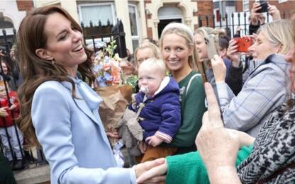 Kate Middleton e il principe William contestati a Belfast
