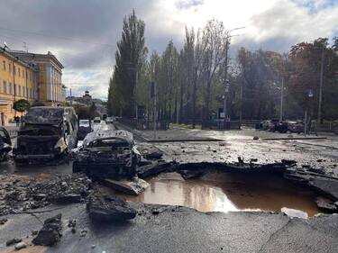 Sono almeno quattro le esplosioni che questa mattina hanno colpito il centro di Kiev. ANSA/US POLIZIA UCRAINA +++ NO SALES, EDITORIAL USE ONLY +++ NPK +++