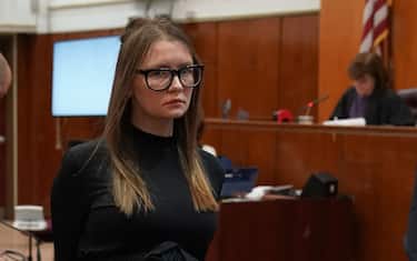 Fake German heiress Anna Sorokin is led away after being sentenced in Manhattan Supreme Court May 9, 2019  following her conviction last month on multiple counts of grand larceny and theft of services. (Photo by TIMOTHY A. CLARY / AFP)        (Photo credit should read TIMOTHY A. CLARY/AFP via Getty Images)
