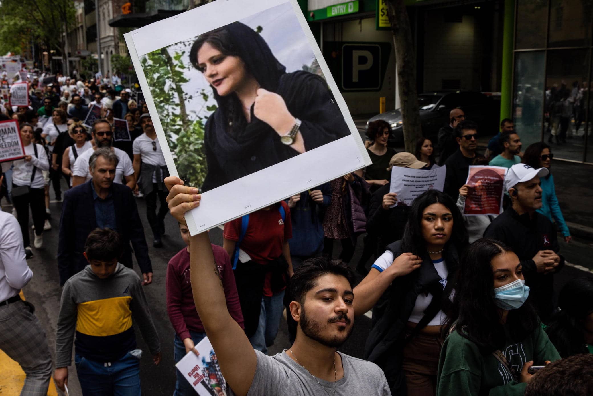 Proteste contro la morte di Mahsa Amini in Iran.