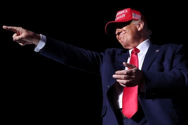 LATROBE, PENNSYLVANIA - NOVEMBER 05:  Former U.S. President Donald Trump points to supporters after speaking at a rally at the Arnold Palmer Regional Airport November 5, 2022 in Latrobe, Pennsylvania. Trump campaigned at the rally for Pennsylvania Republican candidates including Republican Senate candidate Dr. Mehmet Oz and Republican gubernatorial candidate Doug Mastriano ahead of the midterm elections to be held on November 8th. (Photo by Win McNamee/Getty Images)