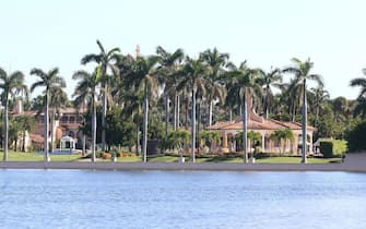 Palm Beach, FL - General views of Mar-a-Lago ahead of Tiffany Trump's wedding.  Pictured: General Views BACKGRID USA 12 NOVEMBER 2022 USA: +1 310 798 9111 / usasales@backgrid.com UK: +44 208 344 2007 / uksales@backgrid.com * UK Clients - Pictures Containing Children Please Pixelate Face Prior To Publication *