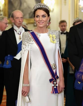 BGUK_2518179 - London, UNITED KINGDOM  - Royals at The State Banquet for The President of South Africa, at Buckingham Palace, London, UK.

Pictured: Catherine, Princess of Wales, Kate Middleton

BACKGRID UK 22 NOVEMBER 2022 

UK: +44 208 344 2007 / uksales@backgrid.com

USA: +1 310 798 9111 / usasales@backgrid.com

*UK Clients - Pictures Containing Children
Please Pixelate Face Prior To Publication*