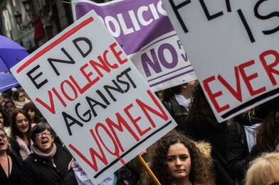 Femminicidi, Onu: nel 2021 uccise 5 donne ogni ora in famiglia