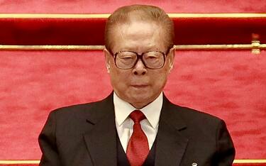 epa10338263 (FILE) - Chinese former president Jiang Zemin attends the opening ceremony of the 18th CPC (Communist Party Congress) in Beijing, China, 08 November 2012 (reissued 30 November 2022). China's former leader Jiang Zemin passed away in Shanghai at the age of 96 on 30 November 2022, state news agency Xinhua said.  EPA/DIEGO AZUBEL