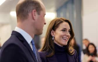BOSTON, MASSACHUSETTS - NOVEMBER 30: Prince William, Prince of Wales and Catherine, Princess of Wales arrive at Logan International Airport on November 30, 2022 in Boston, Massachusetts. The Prince and Princess of Wales are visiting the coastal city of Boston to attend the second annual Earthshot Prize Awards Ceremony, an event which celebrates those whose work is helping to repair the planet. During their trip, which will last for three days, the royal couple will learn about the environmental challenges Boston faces as well as meeting those who are combating the effects of climate change in the area. (Photo by Chris Jackson/Getty Images)