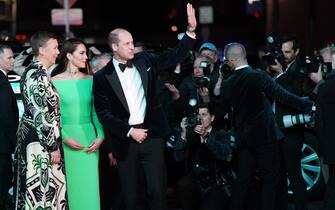 70079649 Hannah Jones, CEO of the Earthshot Prize (left) greets the Prince and Princess of Wales as they arrive for the second annual Earthshot Prize Awards Ceremony at the MGM Music Hall at Fenway, in Boston, Massachusetts, during which the 2022 winners will be unveiled. Picture date: Friday December 2, 2022.