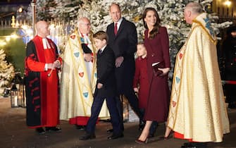 16 royal_families_news_william_kate_george_charlotte_ipa - 1