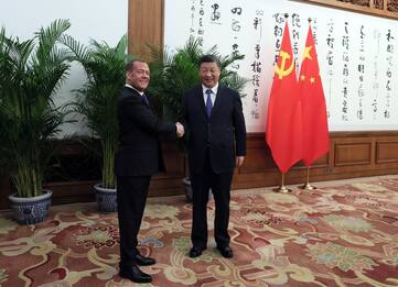 Xi Jinping e Medvedev si incontrano per parlare di guerra in Ucraina