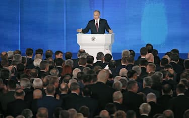 Russian President Vladimir Putin delivers his annual address to the Federal Assembly at the Manezh Central Exhibition Hall in Moscow, Russia, 01 March 2018. ANSA/MAXIM SHIPENKOV