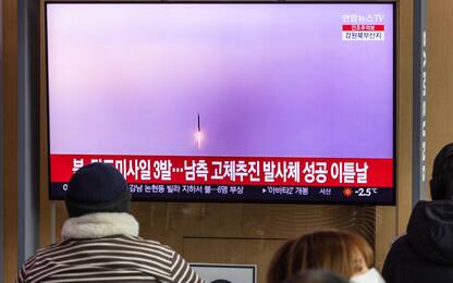 Nuovo test balistico della Corea del Nord, lanciati tre missili