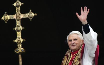 Morto Papa Ratzinger, il testamento: “Rimanete saldi nella fede”