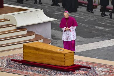 Morte Ratzinger, Padre Georg: "Io prefetto dimezzato restai scioccato"