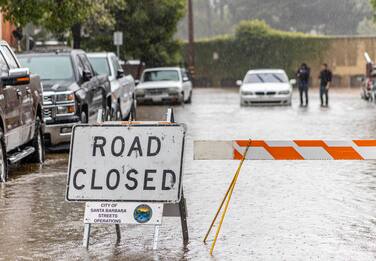 Maltempo in California: evacuata Montecito, la città di Harry e Meghan