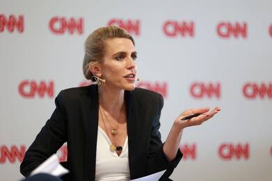 Guerra Ucraina, reporter Cnn incinta inviata al fronte: è polemica