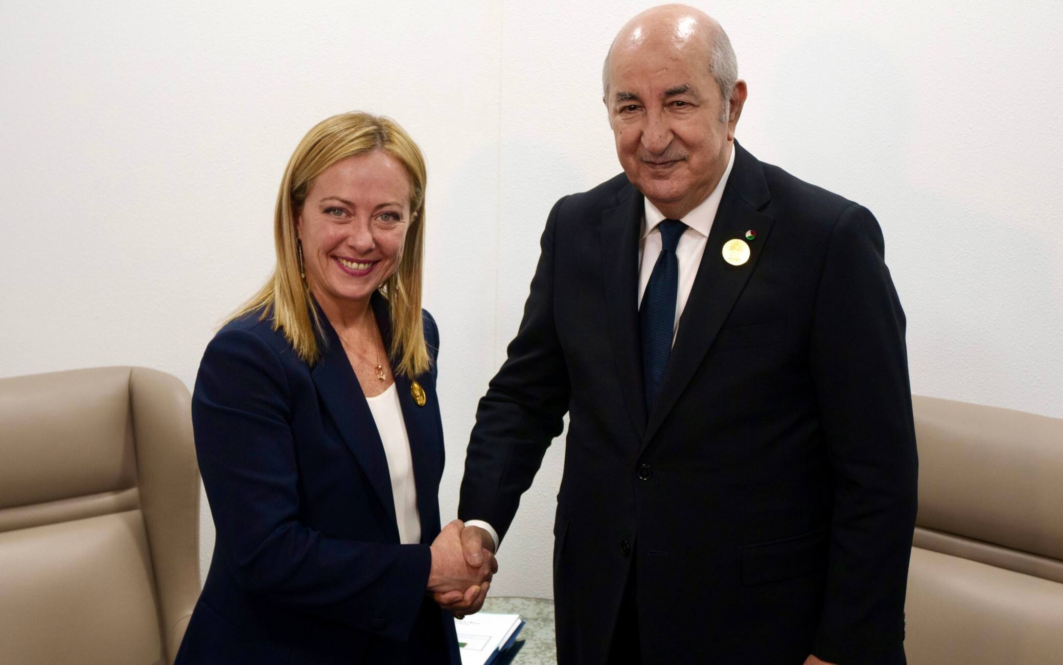 A handout photo made available by the Italian government press office shows Italian president Giorgia Meloni (L) with Algerian President Abdelmadjid Tebboune during the high-level meetings of COP27, the United Nations climate conference in Sharm el-Sheikh, Egypt, 07 November 2022.
ANSA/ITALIAN GOVERNMENT PRESS OFFICE/FILIPPO ATTILI
+++ ANSA PROVIDES ACCESS TO THIS HANDOUT PHOTO TO BE USED SOLELY TO ILLUSTRATE NEWS REPORTING OR COMMENTARY ON THE FACTS OR EVENTS DEPICTED IN THIS IMAGE; NO ARCHIVING; NO LICENSING +++