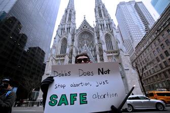 NEW YORK, NEW YORK - JANUARY 22: Abortion-rights activists protest in front of Saint Patrick's Cathedral marking the 50th anniversary of the US Supreme Court Roe v.  Wade decision on January 22, 2023, in New York City.  The 1973 Roe v.  Wade ruling, which legalized abortion across the US, was overturned by the Supreme Court in June, 2022, giving states the power to ban abortions.  (Photo by Leonardo Munoz/VIEWpress)