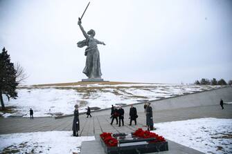 Russian President Vladimir Putin visits the Mamayev Kurgan World War Two Memorial complex in Volgograd on February 2, 2023, during commemorations for the 80th anniversary of the Soviet victory at the Battle of Stalingrad during WWII. (Photo by Konstantin ZAVRAZHIN / SPUTNIK / AFP) (Photo by KONSTANTIN ZAVRAZHIN/SPUTNIK/AFP via Getty Images)
