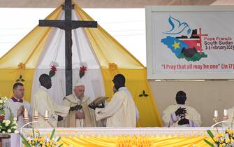 1246810358 Pope Francis (3rd L) presides over the holy mass at the John Garang Mausoleum in Juba, South Sudan, on February 5, 2023. - Pope Francis wraps up his pilgrimage to South Sudan with an open-air mass on February 5, 2023 after urging its leaders to focus on bringing peace to the fragile country torn apart by violence and poverty.
The three-day trip is the first papal visit to the largely Christian country since it achieved independence from Sudan in 2011 and plunged into a civil war that killed nearly 400,000 people. (Photo by Tiziana FABI / AFP) (Photo by TIZIANA FABI/AFP via Getty Images)