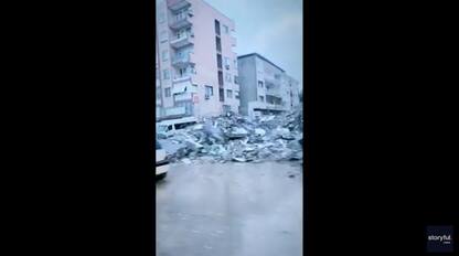 Sisma Turchia-Siria, i sopravvissuti filmano i resti delle città