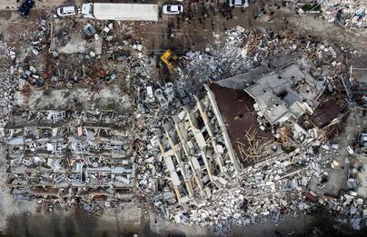 Terremoto Turchia e Siria, 21mila morti. Continuano le ricerche
