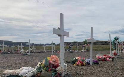 Canada, scoperte 751 tombe di bambini vicino a scuole cattoliche
