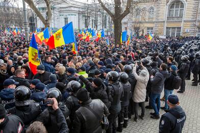 Guerra Ucraina Russia, filorussi tentano irruzione governo in Moldavia