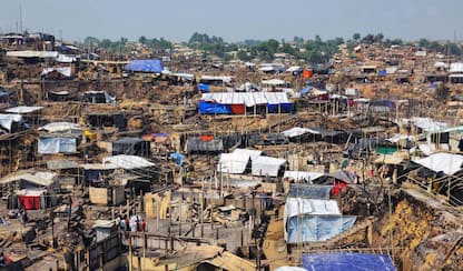 Bangladesh, incendio devasta campo profughi Rohingya: polizia indaga