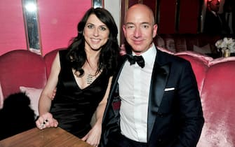 WEST HOLLYWOOD, CA - FEBRUARY 26:  (L-R) CEO of Amazon Jeff Bezos and  writer MacKenzie Bezos attend the Amazon Studios Oscar Celebration at Delilah on February 26, 2017 in West Hollywood, California.  (Photo by Jerod Harris/Getty Images)