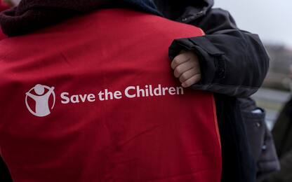 Save the Children: “Nell'Ue 19,6 milioni di bambini a rischio povertà”