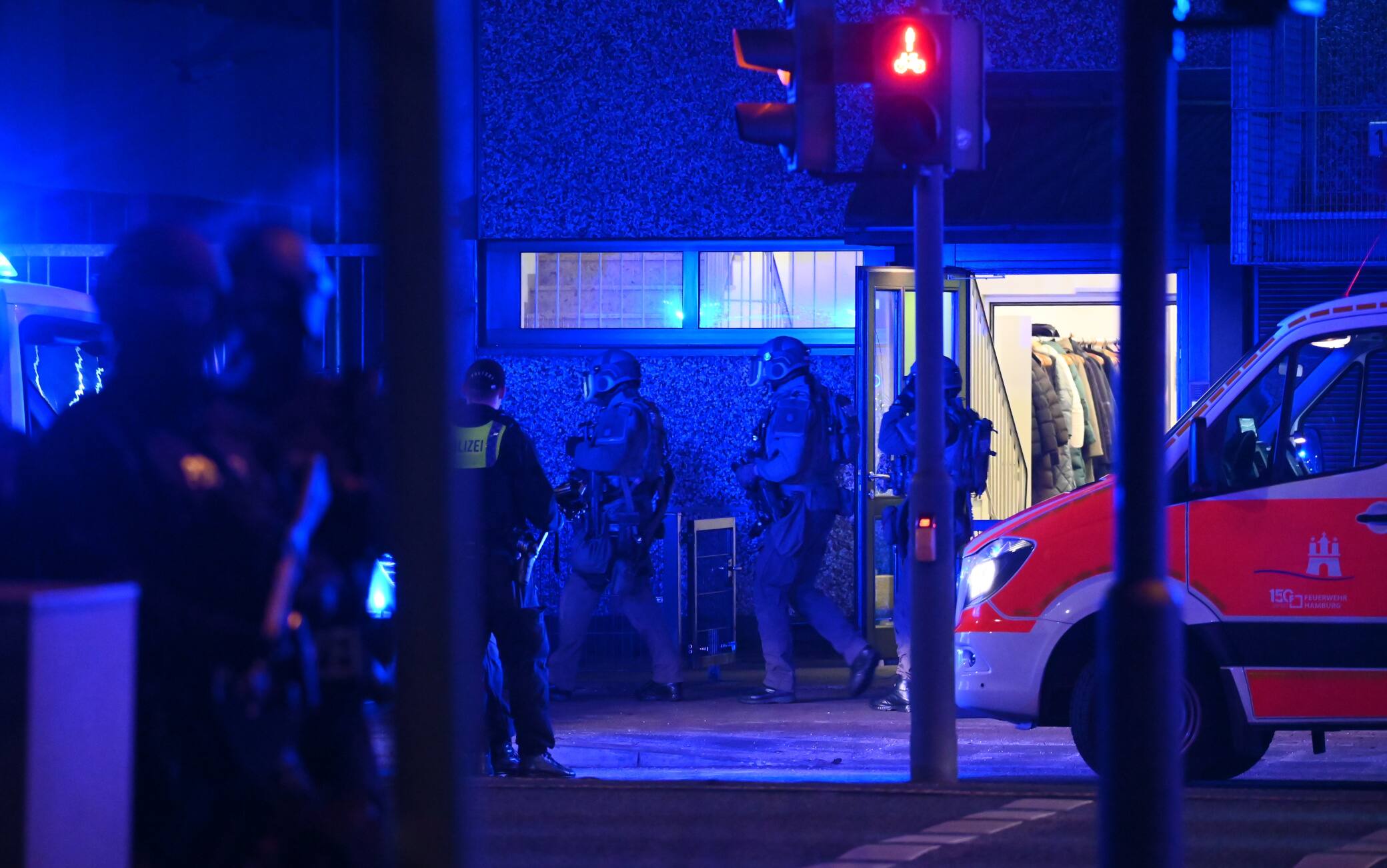 L'intervento della Polizia ad Amburgo