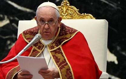Per il Papa le "donne parlano linguaggio della mente e del cuore"