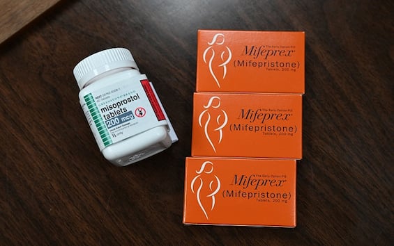 Usa, Wyoming is the first state to ban the use of the abortion pill