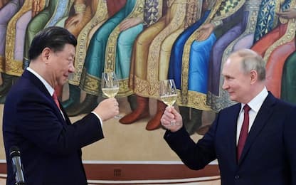 Mosca, Putin: “Piano cinese può essere base per accordo con Ucraina”