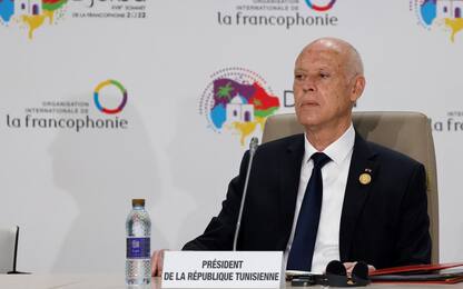 Migranti, Saied rifiuta fondi Ue: "Tunisia non accetta la carità"