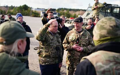 Guerra in Ucraina, in Uk ministro evoca ritorno alla leva obbligatoria
