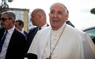 Papa Francesco all'uscita dal Gemelli Papa Francesco all'uscita dal Gemelli