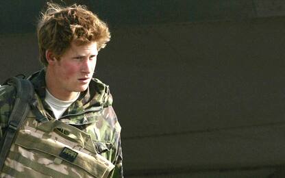 "Elisabetta mandò Harry in Afghanistan, troppo rischioso per William"