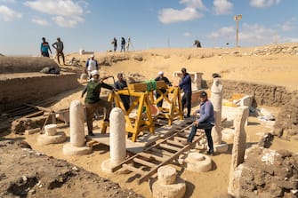Egypt, a tomb dating back to 3,200 years ago discovered in Saqqara