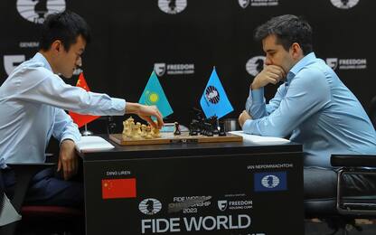 Scacchi, il cinese Ding Liren è il nuovo campione del mondo