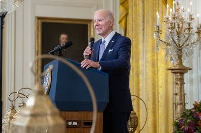 Usa Weekly News, Joe Biden: “Il giornalismo non è un crimine”