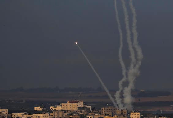 Gaza, Israel Raids On Islamic Jihad Targets. Resumed Rocket Launch From ...