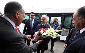 epa10629459  Italian Interior Minister Matteo Piantedosi (C) greeted by Tunisian Interior Minister Kamel Fekih (R) upon his arrival at the airport in Tunis, Tunisia, 15 May 2023. Italian Interior Minister Matteo Piantedosi is on an official visit to Tunisia .This visit comes as Tunisia suffers from the increase in migratory flows.  EPA/MOHAMED MESSARA