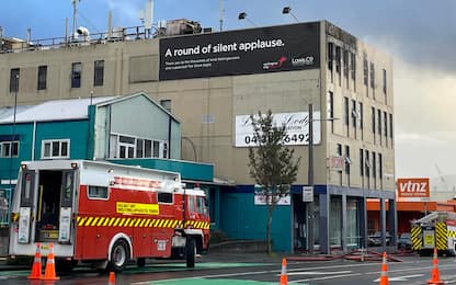 Nuova Zelanda, almeno 6 morti nell'incendio di un hotel a Wellington