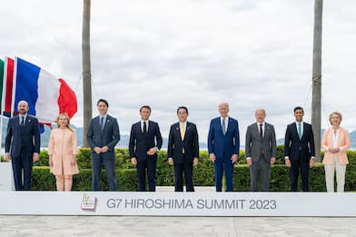 Usa Weekly News, Biden al G7: “Libereremo mondo da armi nucleari"