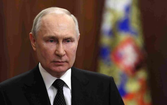 Russia Putin Signs Law Banning Sex Reassignment Italian Post